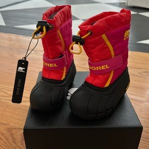 Sorel Flurry boot size 8 toddler NIB